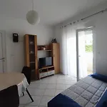 Ravkin Apartments